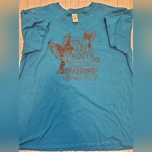 Spiritual tshirt. Gildan. Sz 2xl. Blue